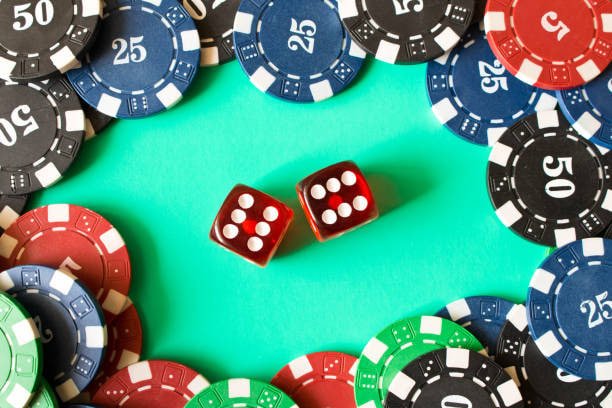 Người dùng Việt Nam thực hiện rút tiền VND từ tài khoản 33win68 com trên điện thoại